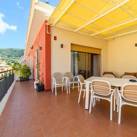 Maison Riccardo Holiday home